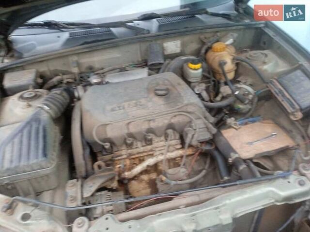 Зелений Деу Сенс, об'ємом двигуна 1.3 л та пробігом 280 тис. км за 1200 $, фото 6 на Automoto.ua