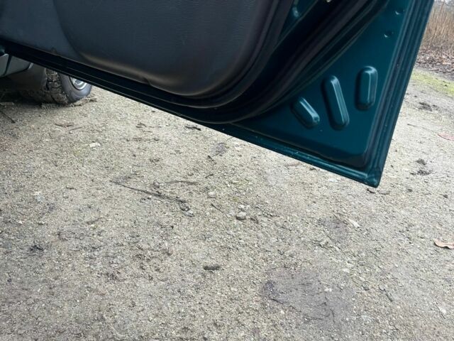 Зеленый Дэу Сенс, объемом двигателя 1.5 л и пробегом 300 тыс. км за 2500 $, фото 7 на Automoto.ua