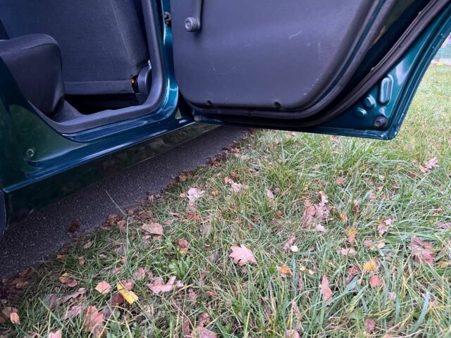 Зеленый Дэу Сенс, объемом двигателя 1.5 л и пробегом 267 тыс. км за 2750 $, фото 10 на Automoto.ua