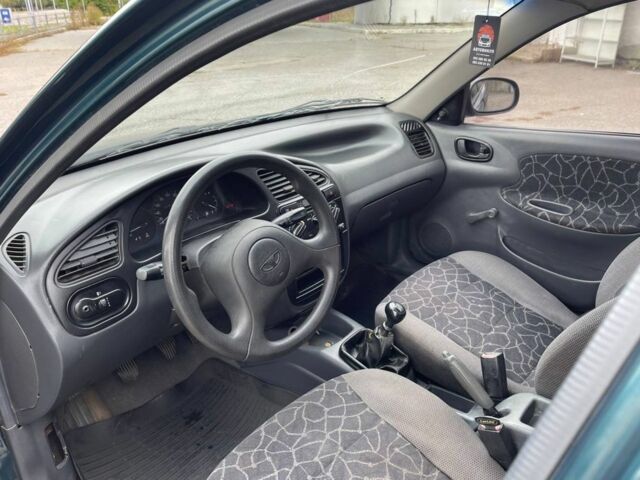 Зеленый Дэу Сенс, объемом двигателя 1.5 л и пробегом 168 тыс. км за 1850 $, фото 4 на Automoto.ua