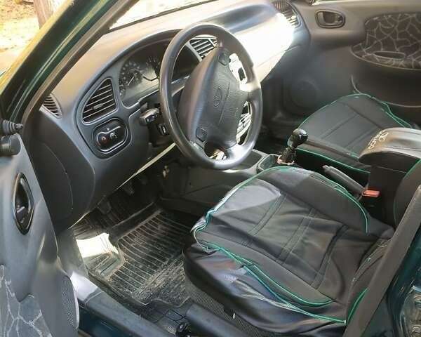 Зеленый Дэу Сенс, объемом двигателя 1.6 л и пробегом 341 тыс. км за 2600 $, фото 2 на Automoto.ua