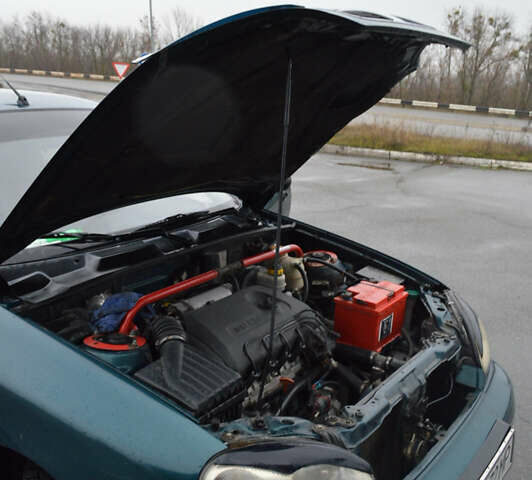 Зеленый Дэу Сенс, объемом двигателя 1.3 л и пробегом 230 тыс. км за 1850 $, фото 10 на Automoto.ua