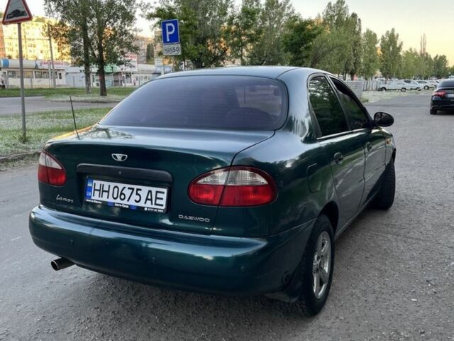 Зеленый Дэу Сенс, объемом двигателя 1.6 л и пробегом 400 тыс. км за 1900 $, фото 2 на Automoto.ua