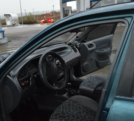 Зеленый Дэу Сенс, объемом двигателя 1.3 л и пробегом 230 тыс. км за 1850 $, фото 9 на Automoto.ua