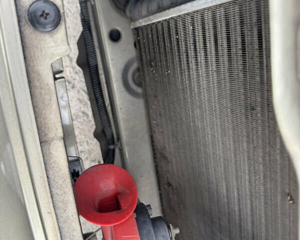 Зелений Деу Сенс, об'ємом двигуна 1.3 л та пробігом 146 тис. км за 2700 $, фото 33 на Automoto.ua