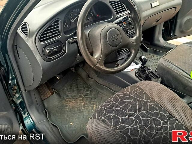 Зелений Деу Сенс, об'ємом двигуна 1.3 л та пробігом 215 тис. км за 2500 $, фото 8 на Automoto.ua