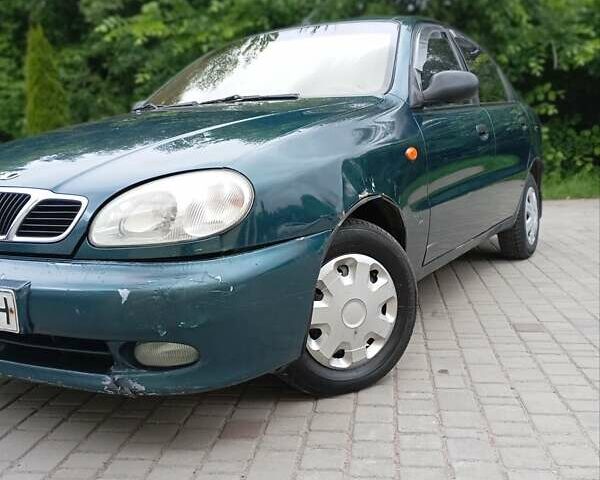 Зеленый Дэу Сенс, объемом двигателя 1.3 л и пробегом 244 тыс. км за 1300 $, фото 1 на Automoto.ua