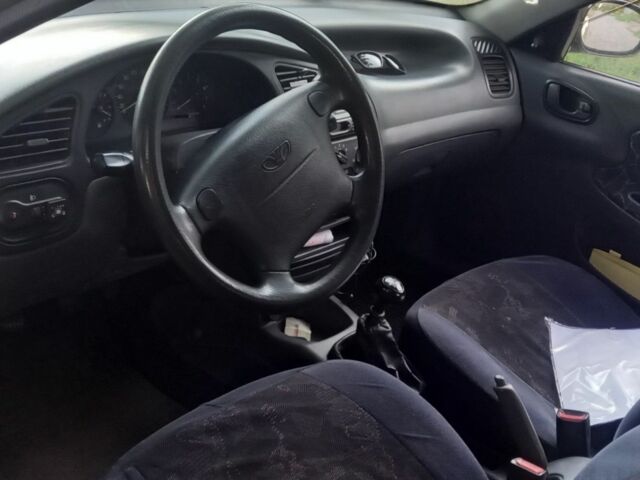 Зелений Деу Сенс, об'ємом двигуна 1 л та пробігом 250 тис. км за 1950 $, фото 2 на Automoto.ua