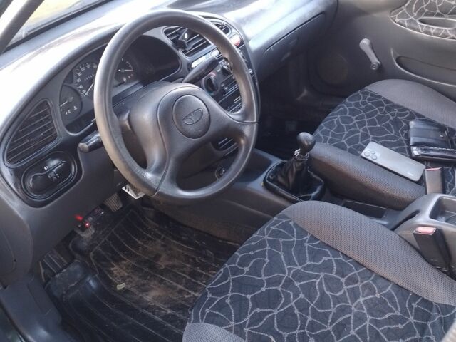 Зелений Деу Сенс, об'ємом двигуна 1.3 л та пробігом 180 тис. км за 1050 $, фото 4 на Automoto.ua