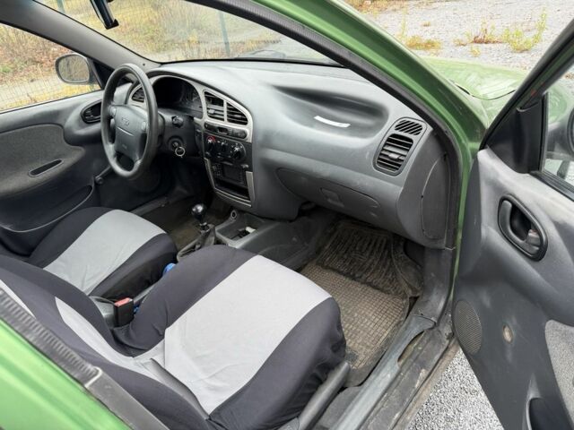 Зелений Деу Сенс, об'ємом двигуна 1.6 л та пробігом 350 тис. км за 1350 $, фото 3 на Automoto.ua