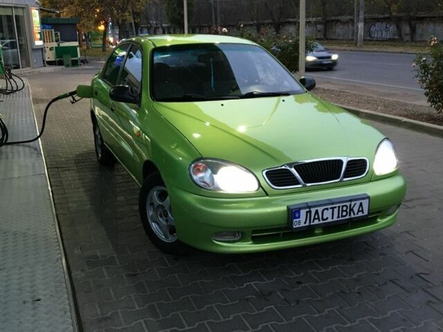 Зелений Деу Сенс, об'ємом двигуна 1.6 л та пробігом 160 тис. км за 3200 $, фото 7 на Automoto.ua