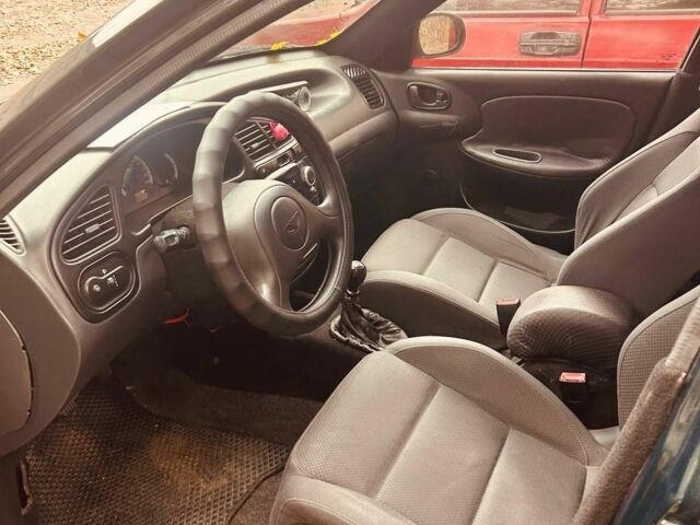 Зеленый Дэу Сенс, объемом двигателя 1.5 л и пробегом 200 тыс. км за 1500 $, фото 4 на Automoto.ua