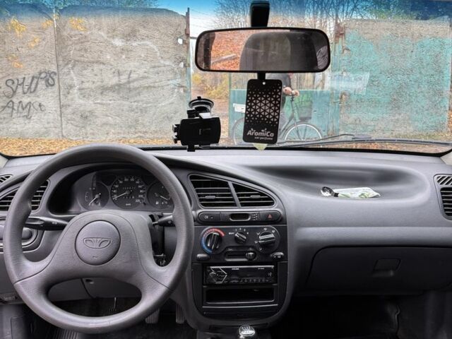 Зелений Деу Сенс, об'ємом двигуна 1.5 л та пробігом 202 тис. км за 2400 $, фото 8 на Automoto.ua