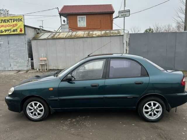 Зеленый Дэу Сенс, объемом двигателя 1.3 л и пробегом 245 тыс. км за 2200 $, фото 2 на Automoto.ua