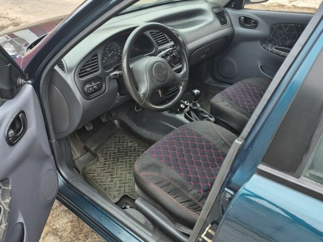 Зеленый Дэу Сенс, объемом двигателя 1.5 л и пробегом 220 тыс. км за 2500 $, фото 4 на Automoto.ua