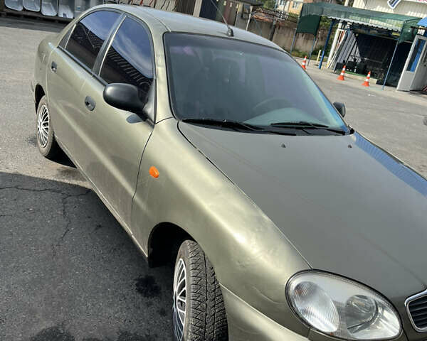 Зеленый Дэу Сенс, объемом двигателя 1.3 л и пробегом 360 тыс. км за 2000 $, фото 3 на Automoto.ua