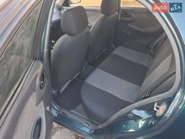 Зеленый Дэу Сенс, объемом двигателя 1.3 л и пробегом 285 тыс. км за 1000 $, фото 2 на Automoto.ua