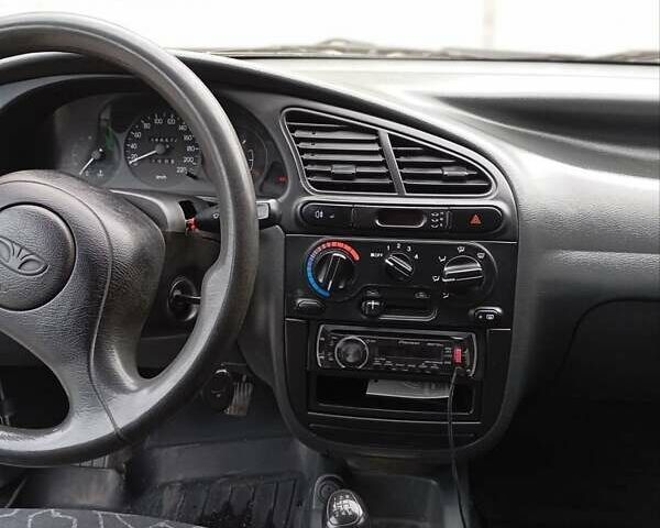 Зеленый Дэу Сенс, объемом двигателя 1.3 л и пробегом 244 тыс. км за 1300 $, фото 15 на Automoto.ua