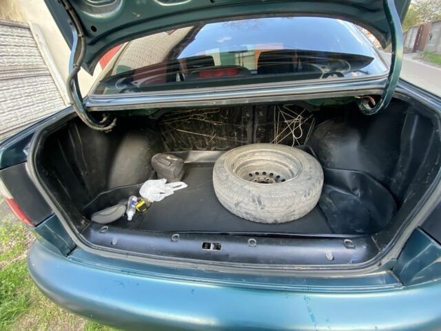 Зеленый Дэу Сенс, объемом двигателя 1.5 л и пробегом 180 тыс. км за 1800 $, фото 4 на Automoto.ua