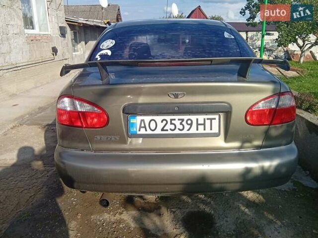 Зеленый Дэу Сенс, объемом двигателя 1.3 л и пробегом 170 тыс. км за 1350 $, фото 2 на Automoto.ua