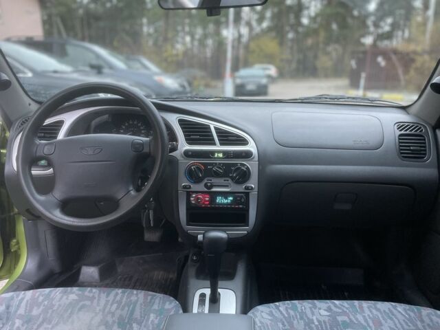 Зелений Деу Сенс, об'ємом двигуна 1.6 л та пробігом 235 тис. км за 2700 $, фото 6 на Automoto.ua