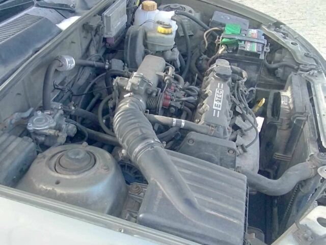 Деу Сенс 2003 у Києві на Automoto.ua Зелений Деу Сенс, об'ємом двигуна 1.5 л та пробігом 276 тис. км за 1500 $, фото 17 на Automoto.ua