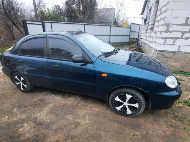 Зеленый Дэу Сенс, объемом двигателя 1.5 л и пробегом 215 тыс. км за 2700 $, фото 2 на Automoto.ua