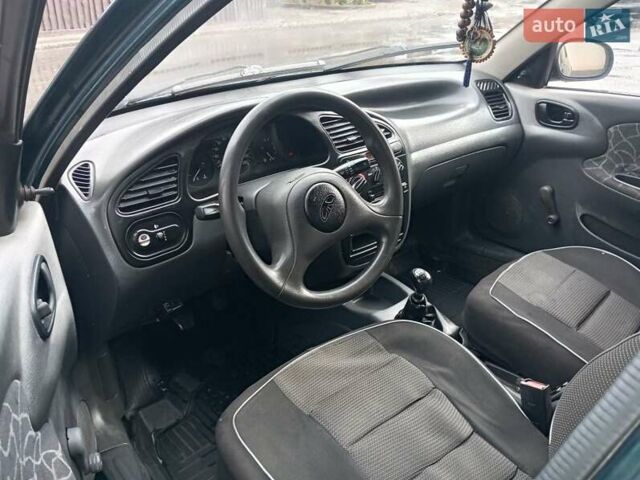 Зеленый Дэу Сенс, объемом двигателя 1.3 л и пробегом 150 тыс. км за 1900 $, фото 4 на Automoto.ua