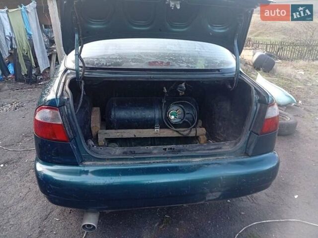 Зеленый Дэу Сенс, объемом двигателя 1.3 л и пробегом 312 тыс. км за 1583 $, фото 3 на Automoto.ua