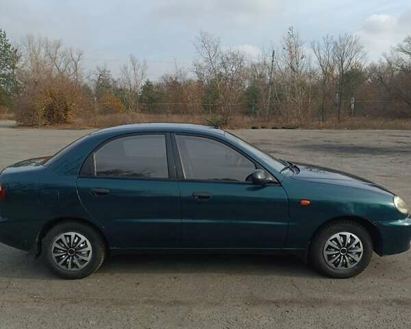 Зеленый Дэу Сенс, объемом двигателя 1.3 л и пробегом 77 тыс. км за 3200 $, фото 2 на Automoto.ua