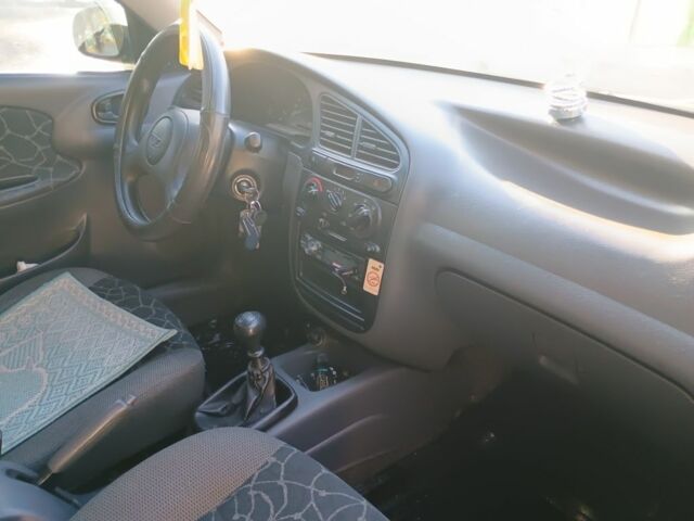 Зелений Деу Сенс, об'ємом двигуна 1.5 л та пробігом 137 тис. км за 2500 $, фото 3 на Automoto.ua