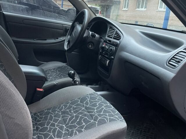 Зелений Деу Сенс, об'ємом двигуна 1.6 л та пробігом 378 тис. км за 1850 $, фото 12 на Automoto.ua