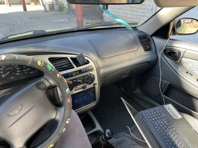 Зелений Деу Сенс, об'ємом двигуна 1.6 л та пробігом 160 тис. км за 3200 $, фото 2 на Automoto.ua