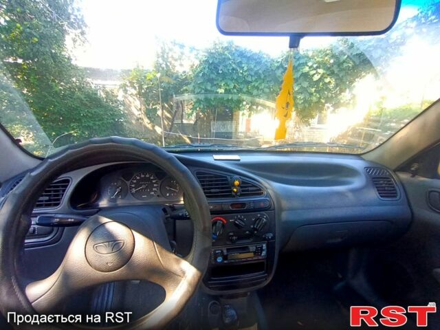 Зеленый Дэу Сенс, объемом двигателя 1.3 л и пробегом 300 тыс. км за 1300 $, фото 6 на Automoto.ua