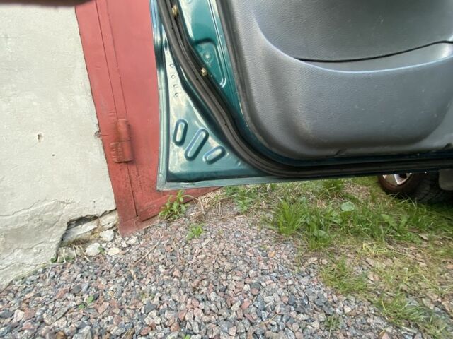 Зеленый Дэу Сенс, объемом двигателя 1.5 л и пробегом 180 тыс. км за 1800 $, фото 10 на Automoto.ua