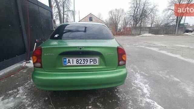Зеленый Дэу Сенс, объемом двигателя 1.6 л и пробегом 240 тыс. км за 2300 $, фото 2 на Automoto.ua