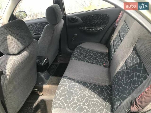 Зеленый Дэу Сенс, объемом двигателя 1.3 л и пробегом 140 тыс. км за 2800 $, фото 10 на Automoto.ua