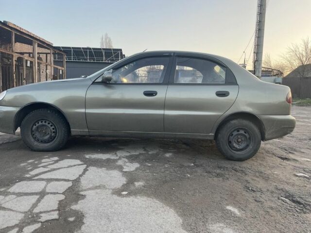 Зелений Деу Сенс, об'ємом двигуна 1.3 л та пробігом 270 тис. км за 1100 $, фото 3 на Automoto.ua