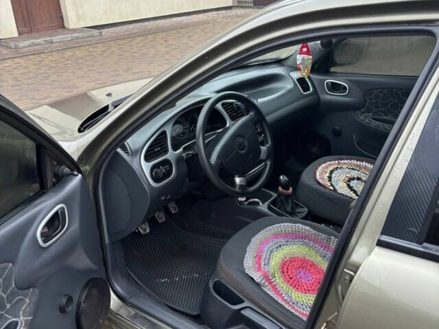 Зелений Деу Сенс, об'ємом двигуна 1.5 л та пробігом 295 тис. км за 2200 $, фото 7 на Automoto.ua