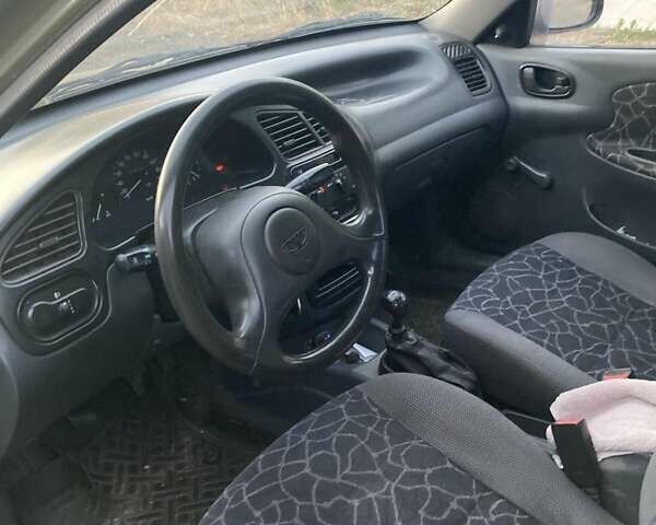 Зеленый Дэу Сенс, объемом двигателя 1.3 л и пробегом 260 тыс. км за 1900 $, фото 1 на Automoto.ua