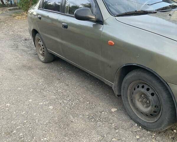 Зеленый Дэу Сенс, объемом двигателя 1.3 л и пробегом 260 тыс. км за 1900 $, фото 6 на Automoto.ua