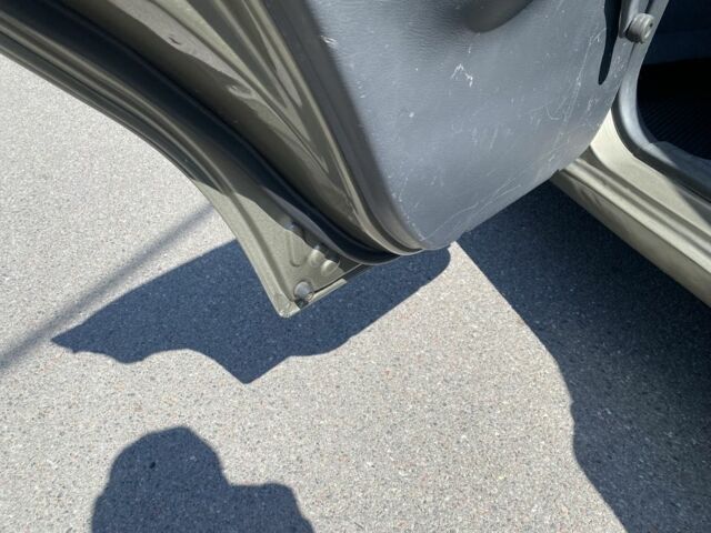 Зеленый Дэу Сенс, объемом двигателя 1.5 л и пробегом 210 тыс. км за 2750 $, фото 12 на Automoto.ua