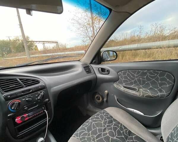 Зеленый Дэу Сенс, объемом двигателя 1.3 л и пробегом 260 тыс. км за 1450 $, фото 5 на Automoto.ua