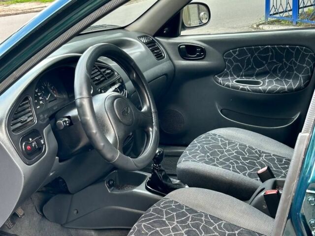 Зелений Деу Сенс, об'ємом двигуна 1.5 л та пробігом 110 тис. км за 3250 $, фото 11 на Automoto.ua