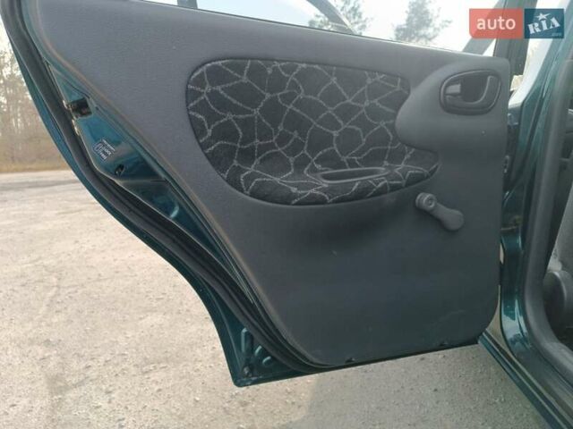 Зеленый Дэу Сенс, объемом двигателя 1.3 л и пробегом 77 тыс. км за 3200 $, фото 26 на Automoto.ua