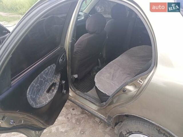 Зеленый Дэу Сенс, объемом двигателя 0 л и пробегом 260 тыс. км за 1300 $, фото 2 на Automoto.ua