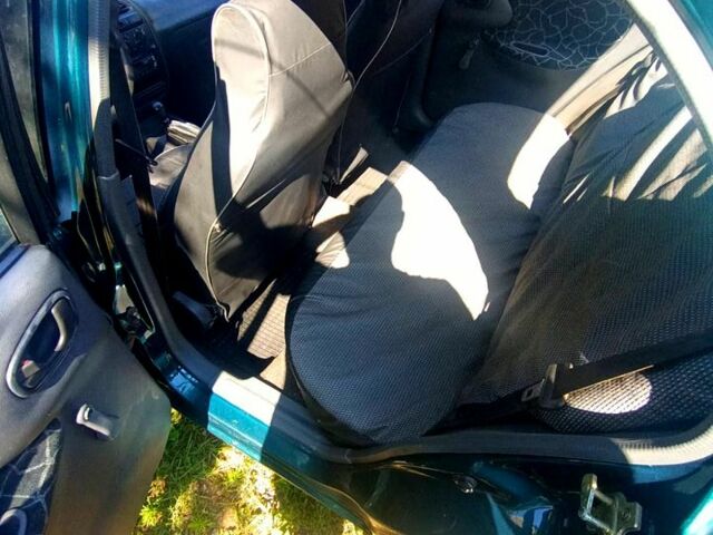 Зеленый Дэу Сенс, объемом двигателя 1.3 л и пробегом 300 тыс. км за 1300 $, фото 7 на Automoto.ua