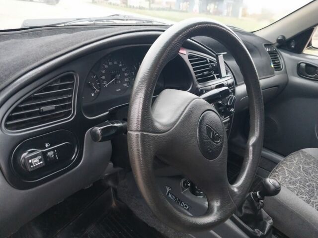 Зелений Деу Сенс, об'ємом двигуна 1.5 л та пробігом 178 тис. км за 3100 $, фото 12 на Automoto.ua