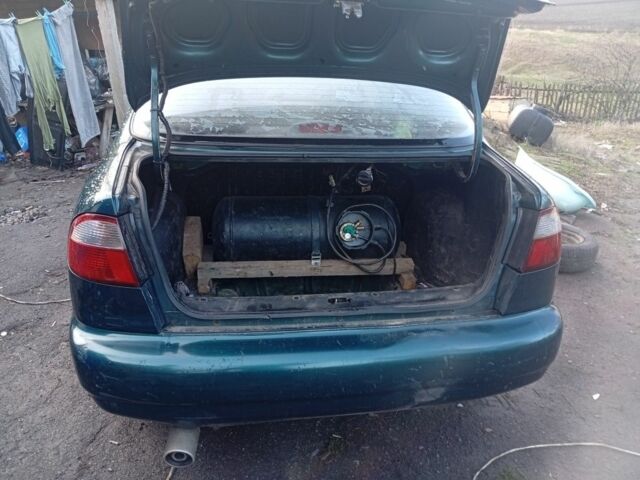 Зелений Деу Сенс, об'ємом двигуна 1.3 л та пробігом 312 тис. км за 1583 $, фото 4 на Automoto.ua