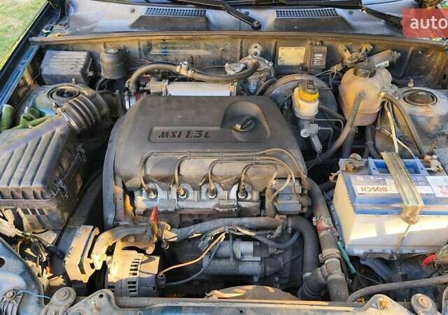 Дэу Сенс 2003 в Нежине на Automoto.ua Зеленый Дэу Сенс, объемом двигателя 1.3 л и пробегом 191 тыс. км за 2000 $, фото 22 на Automoto.ua